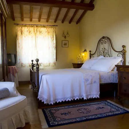 Villa Lamaca *