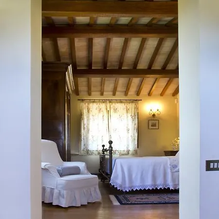 Villa Lamaca *